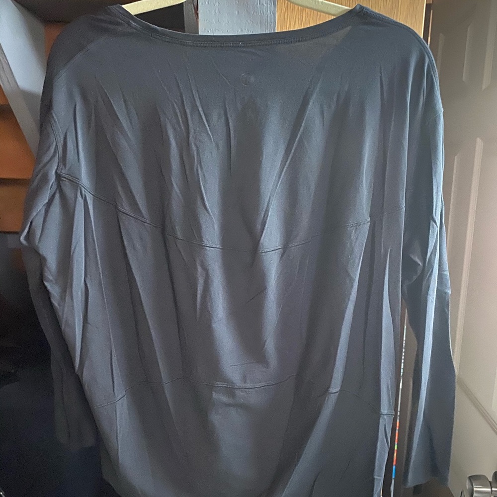 Lululemon Top - Picture 2 of 2